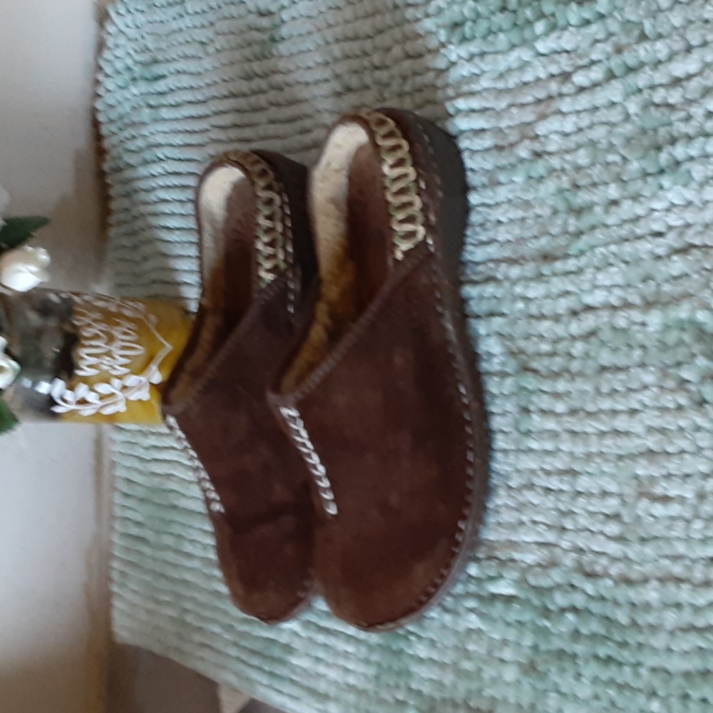 Slippers  UGG size  7